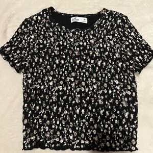 Hollister crop top